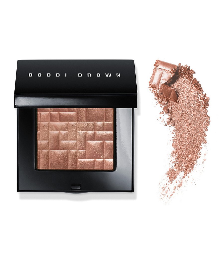 Пудра бобби браун. Хайлайтер Бобби Браун. Косметика Bobbi Brown хайлайтер. Tawny Pink Bobbi Brown. Bobbi Brown highlighting Powder Pink Glow.